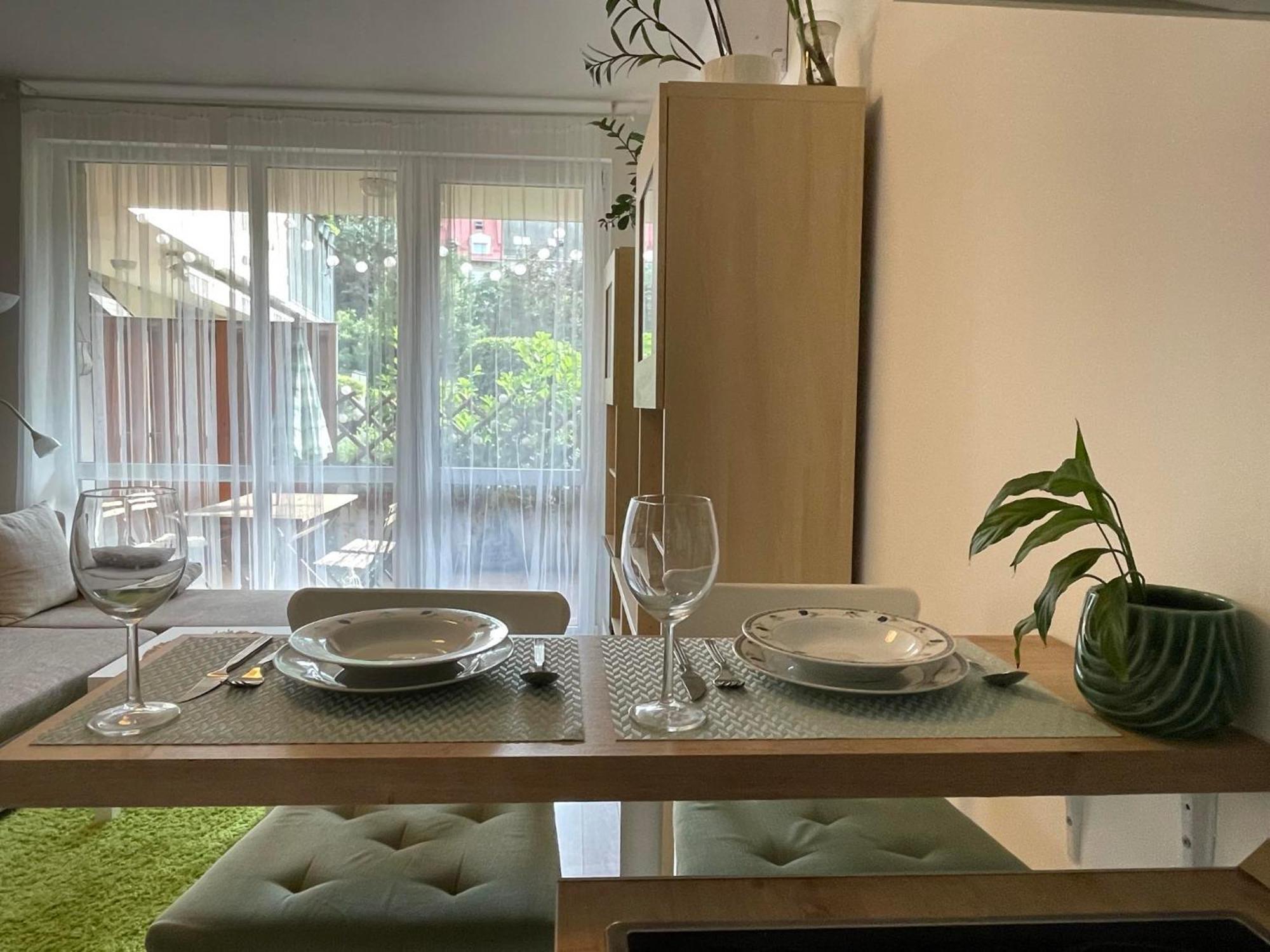 Green City Apartment Budapest - Free Garage, Ac, Balcony, Wi-Fi Kültér fotó